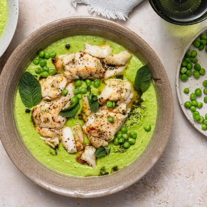 Cabillaud snacké, purée de petits pois,  huile de menthe